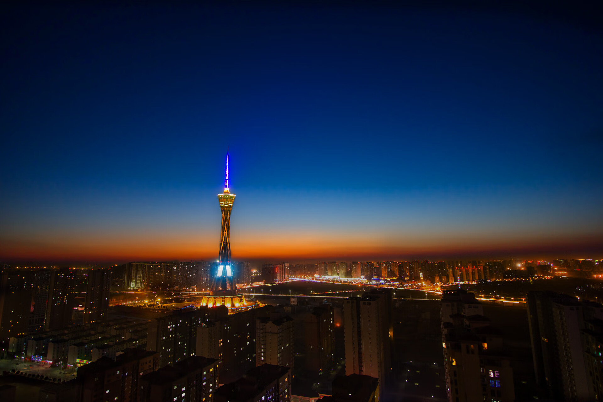 黄蜂将主场主题夜活动升级引发关注,黄蜂全场回放